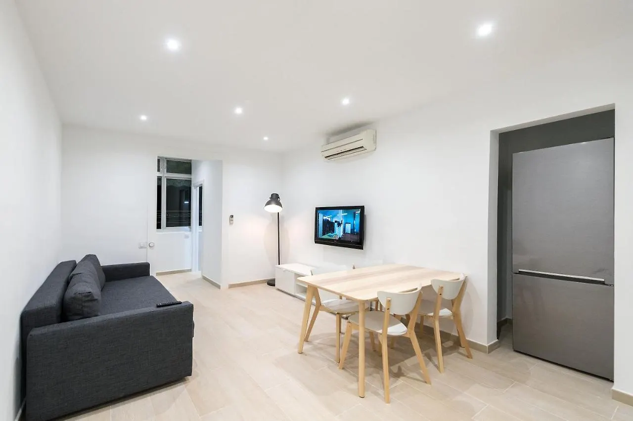 Sagrada Familia Design Apartments Barcelona