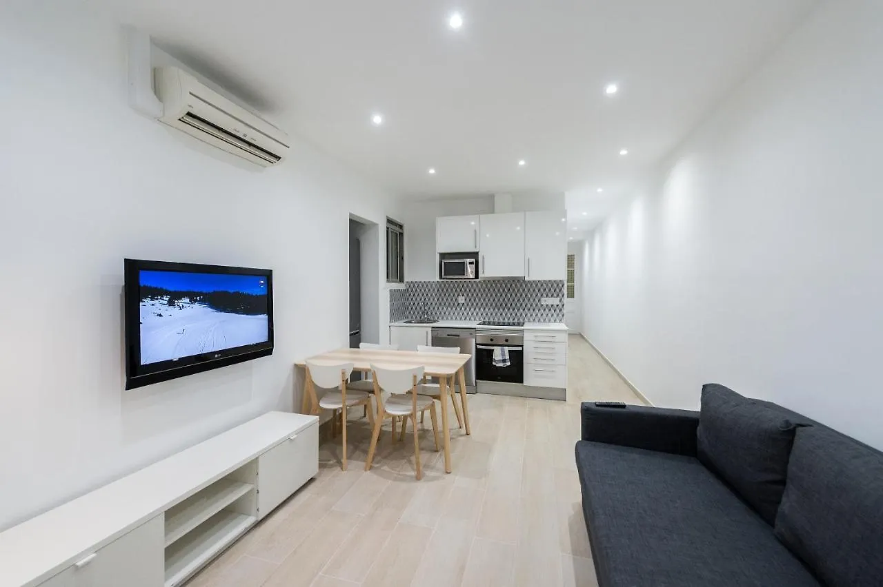 Sagrada Familia Design Apartments Barcelona